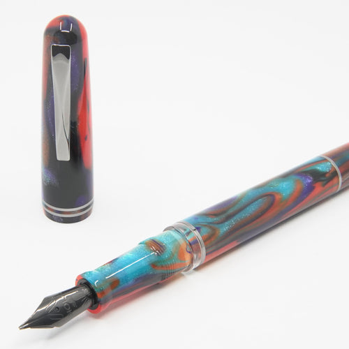 Gioia | Metis Fountain Pen | Iride Black | Medium Nib