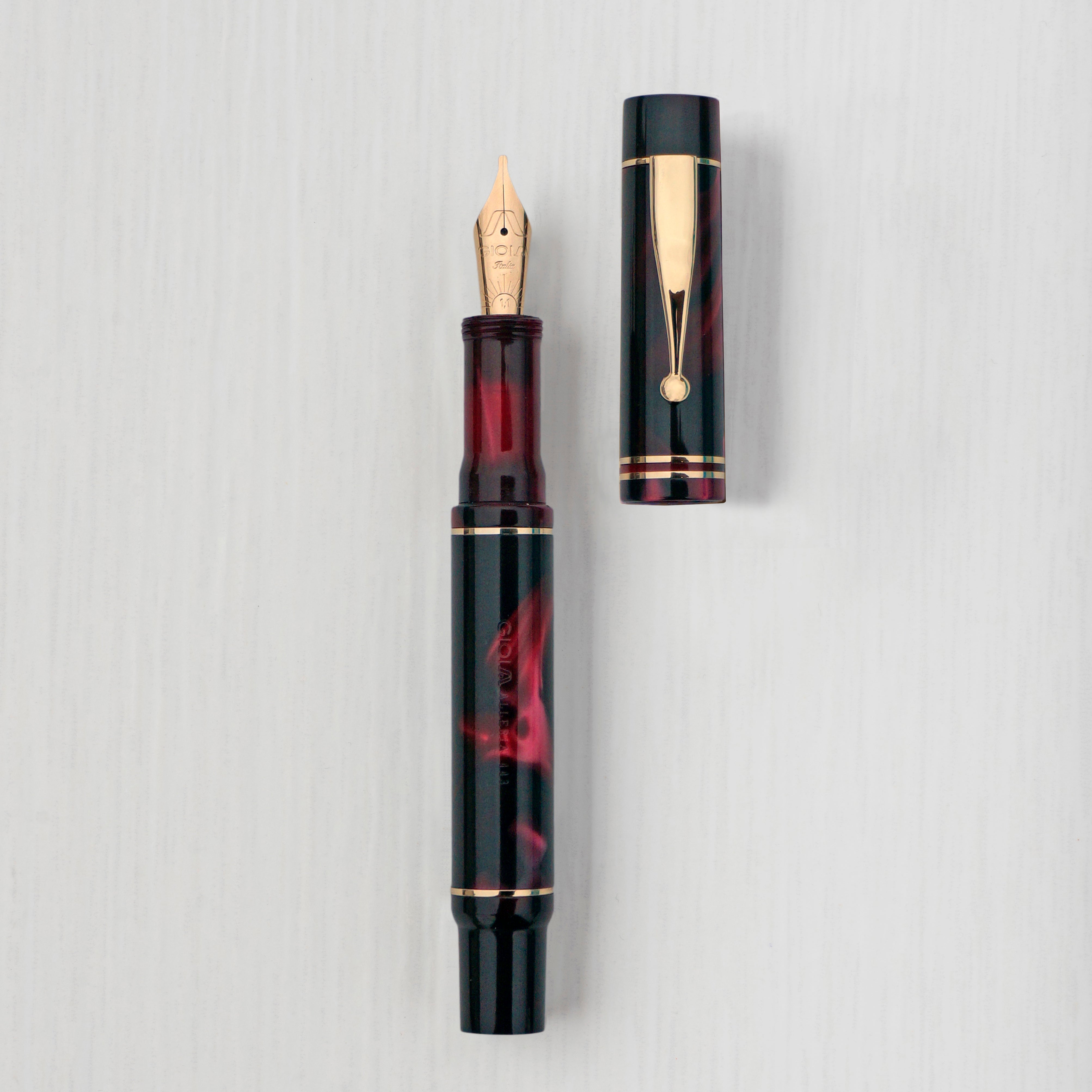Gioia | Alleria | Fountain Pen | Amaranto Red-black GT