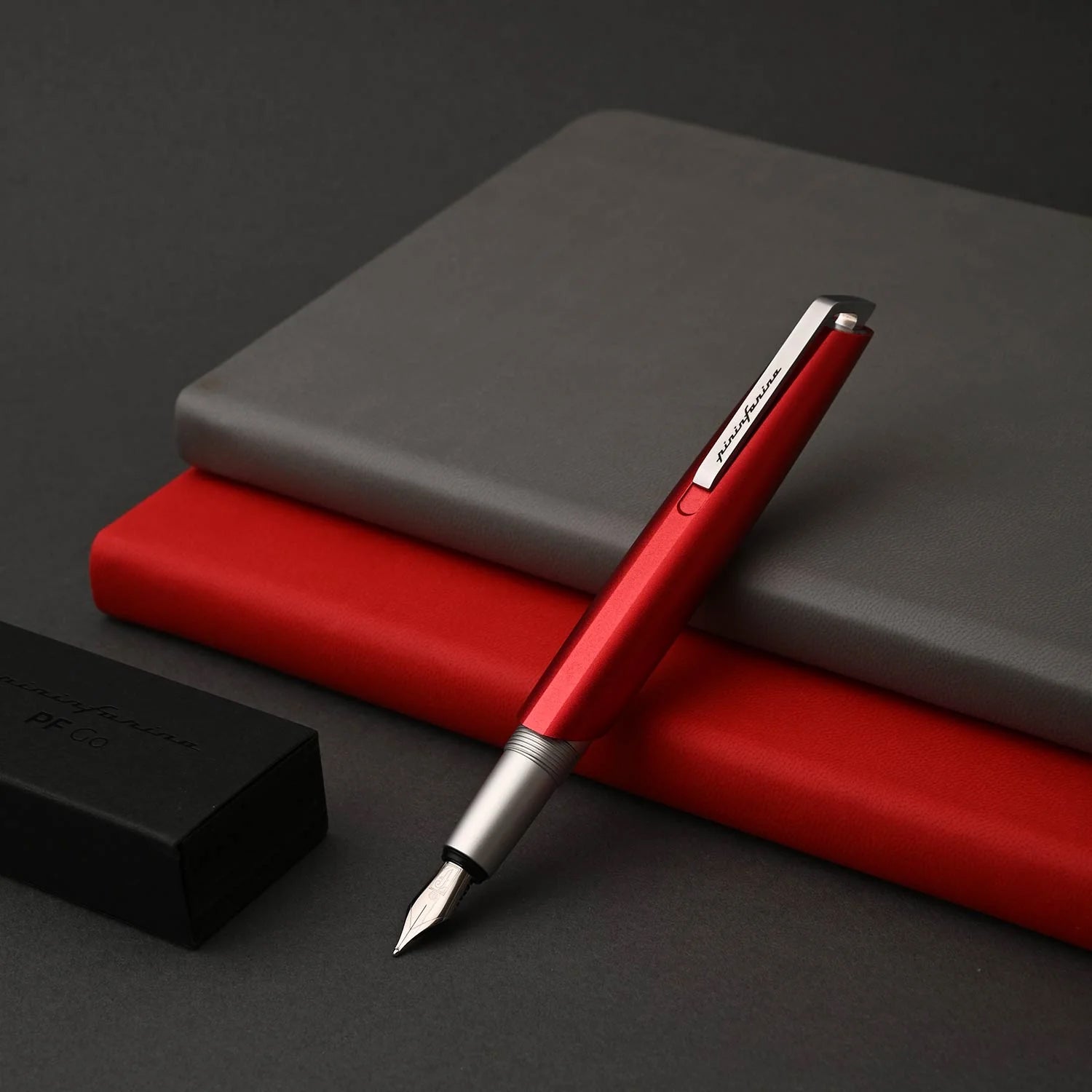 Pininfarina | Pf Go | Fountain pen | Red | Fine