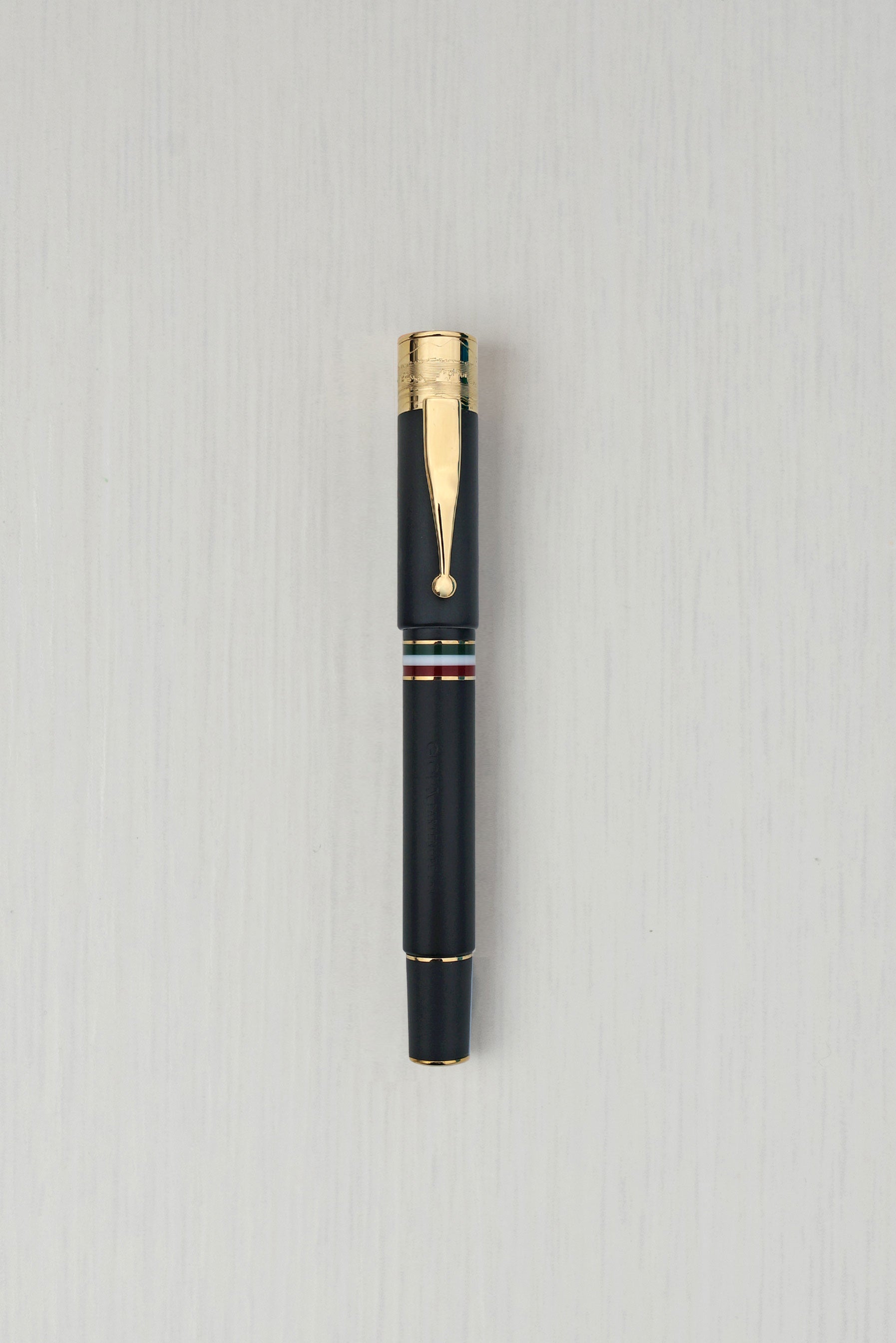 Gioia | Fountain Pen & Rollerball Pen | Partenope | Black Sand | Gold Trims