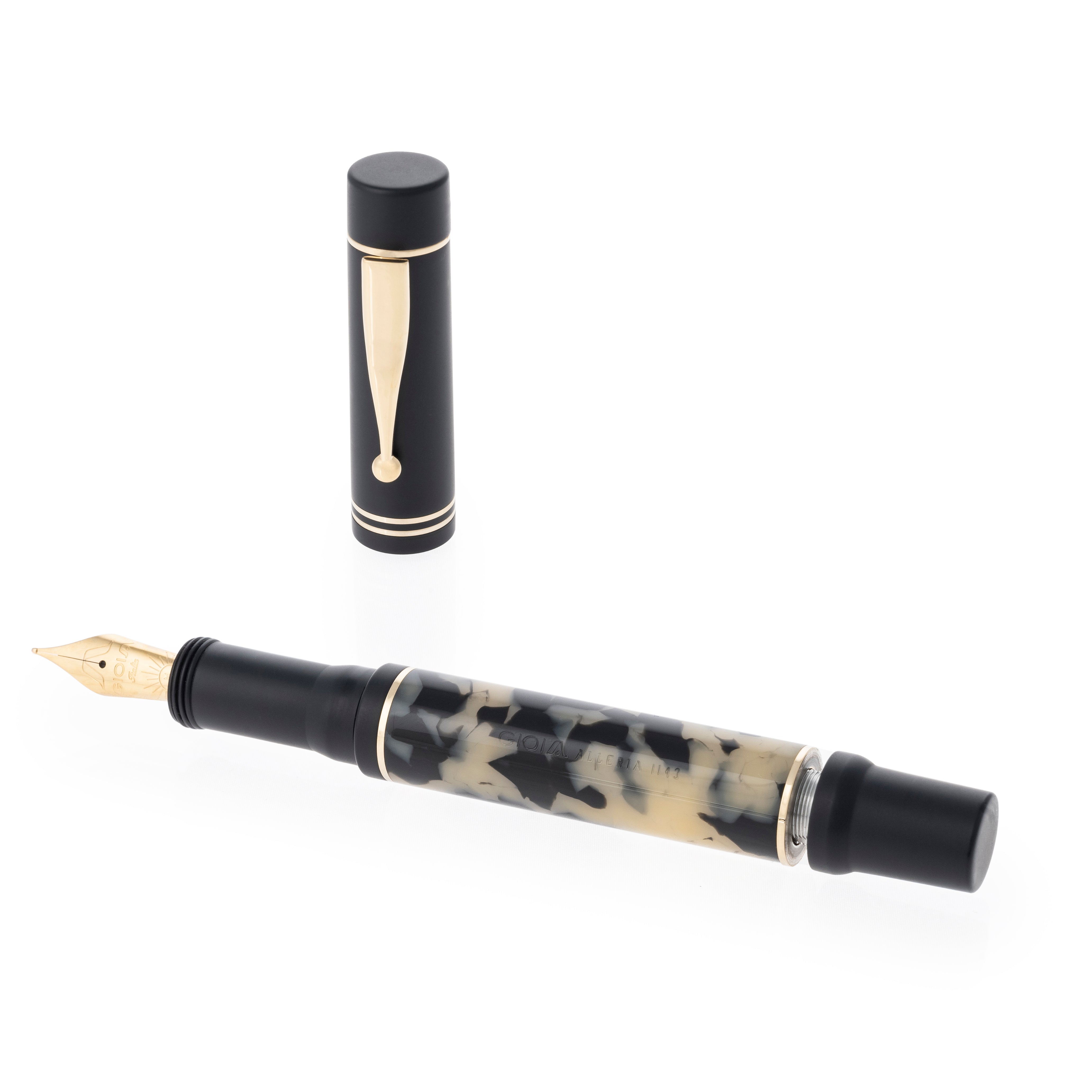 Gioia | Fountain Pen | Alleria | Tramonto Sand Black | Gold Trims