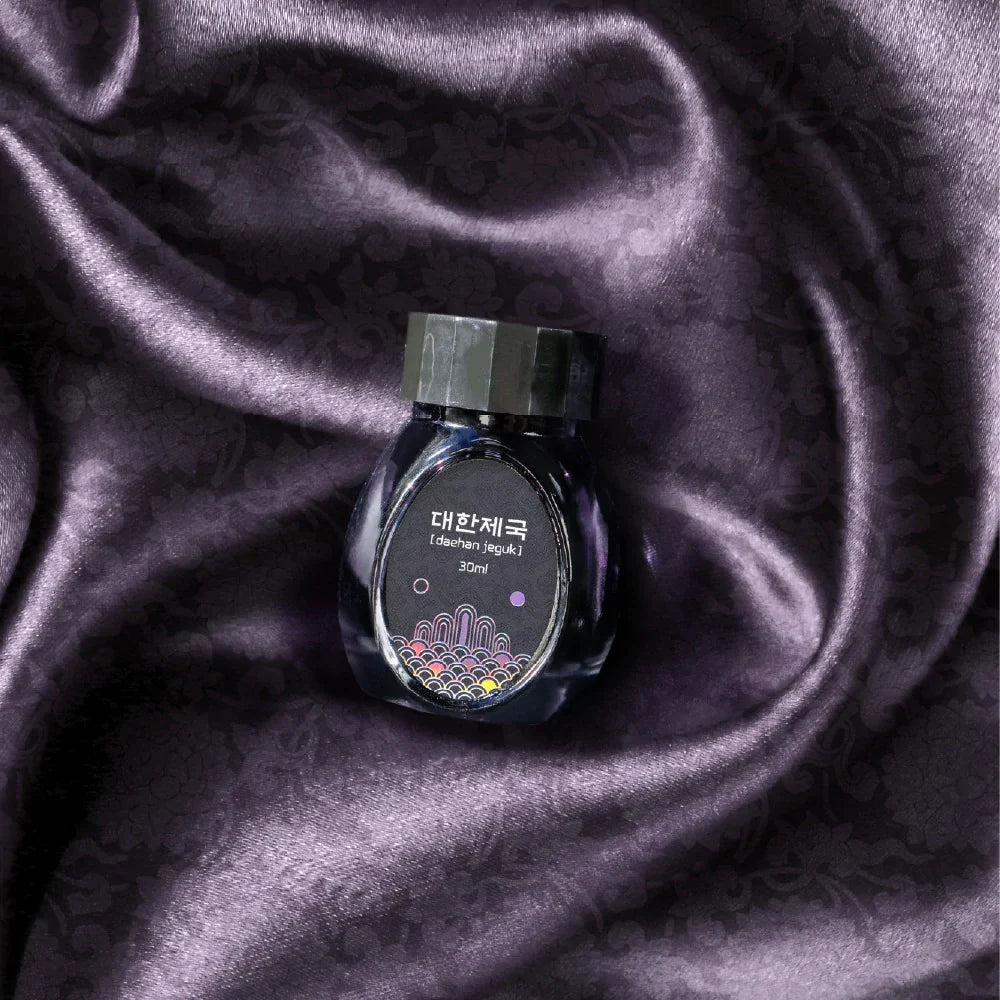 Colorverse | Gray | Fountain Pen Bottled Ink | Kingdom Series | Daehan Jeguk | 30ml