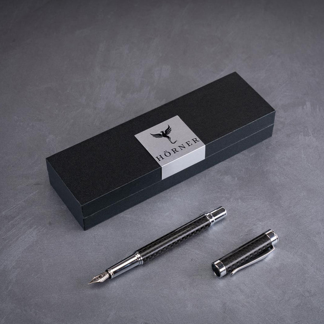 Horner | One | Fountain Pen | Carbon