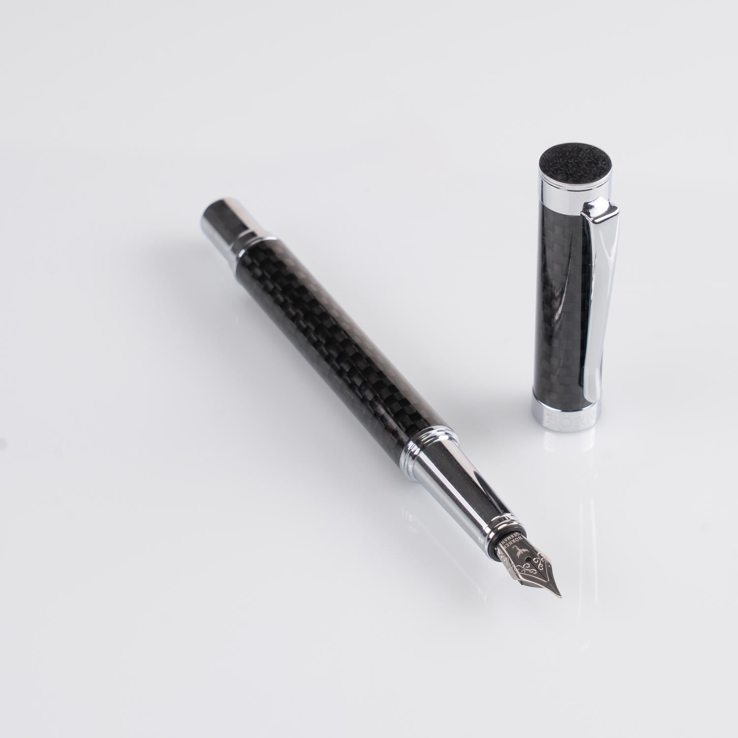 Horner | One | Fountain Pen | Carbon - penpencilink