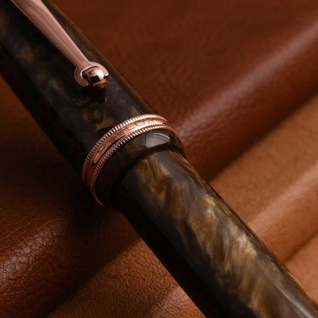 Penlux | Fountain Pen | Grande Brown Wave