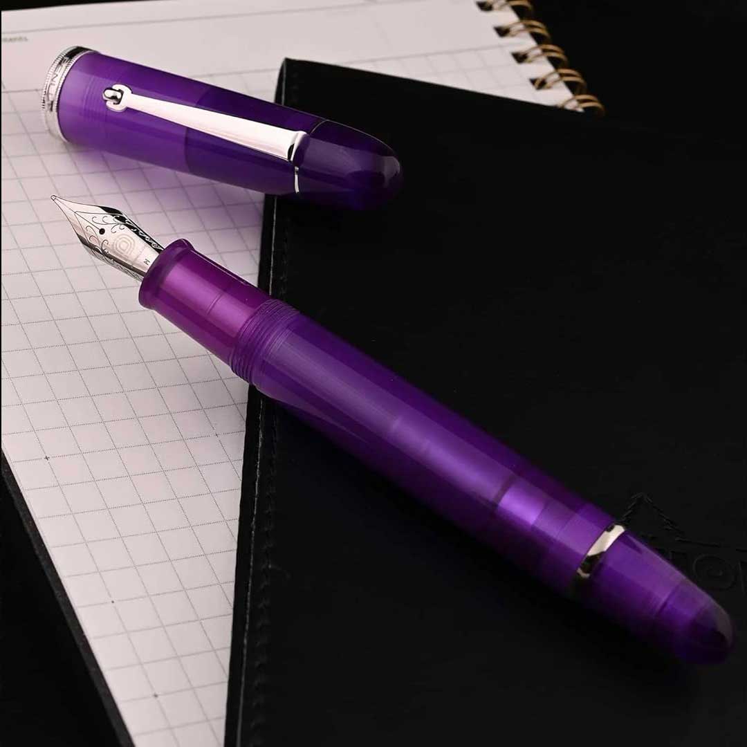 Penlux | Masterpiece Grande | Fountain Pen | Aurora Australis | Purple | Piston Filling