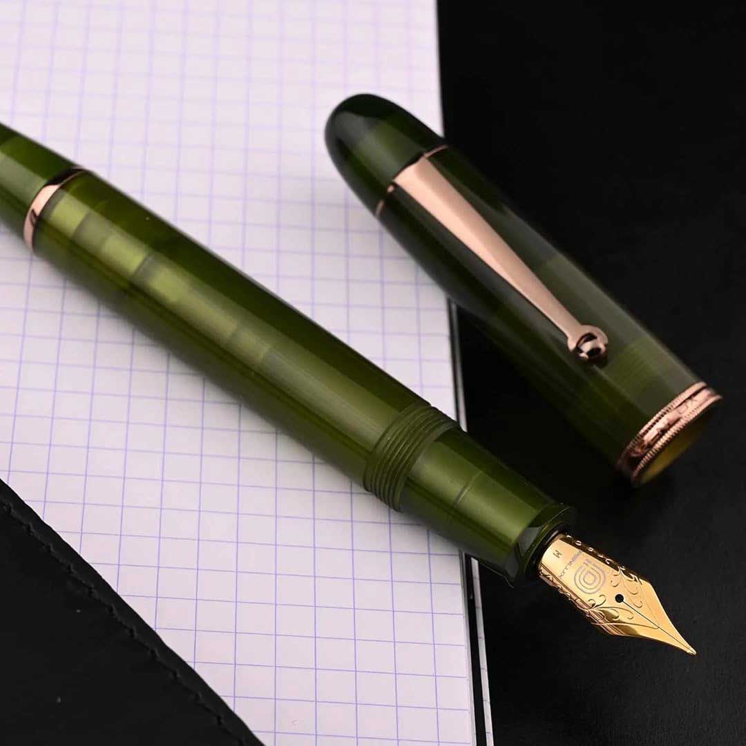 Penlux | Masterpiece Grande | Fountain Pen | Rain Forest | Green | Piston Filling