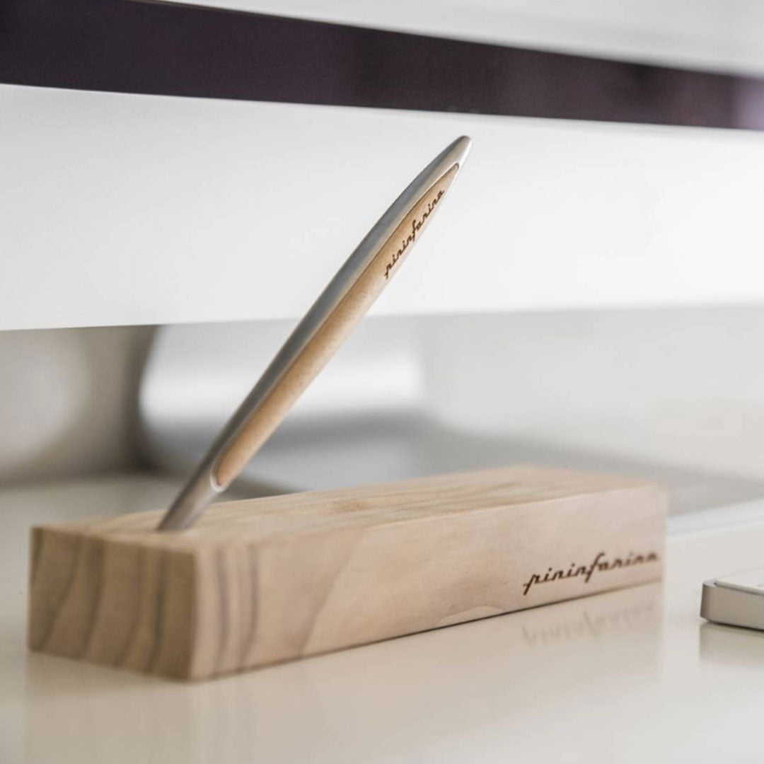 Pininfarina | Cambiano | Cedarwood | Classic Ethergraf  metal alloy tip | Solid Wood Desk Stand
